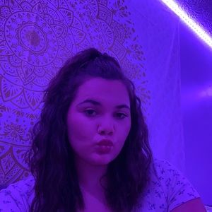 Meet your Posher, Gia